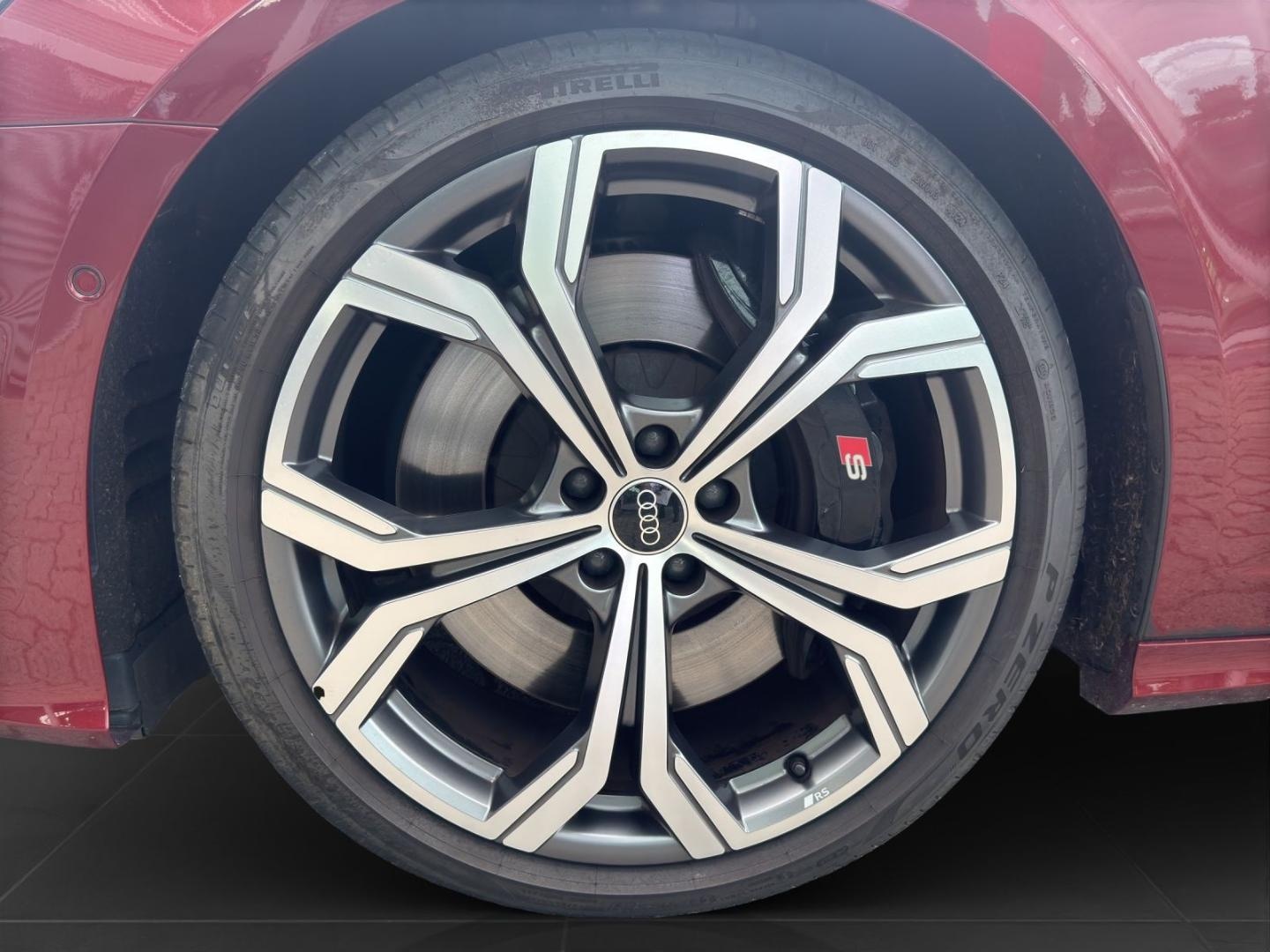 Bild über Audi S6 Avant TDI quattro tiptronic - für weitere Informationen kontaktieren Sie den Audi Partner