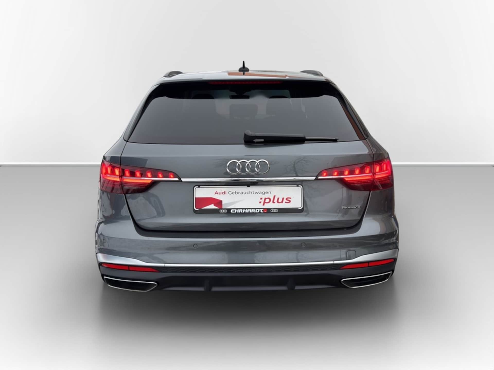 Audi A4 Avant S line