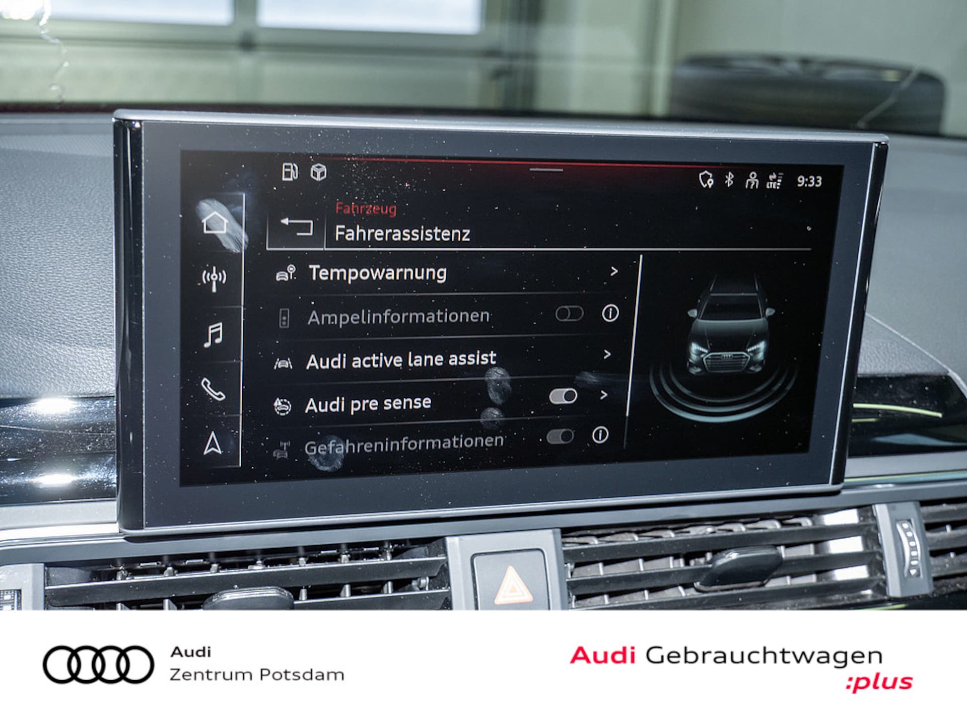 Audi A4 Avant S line