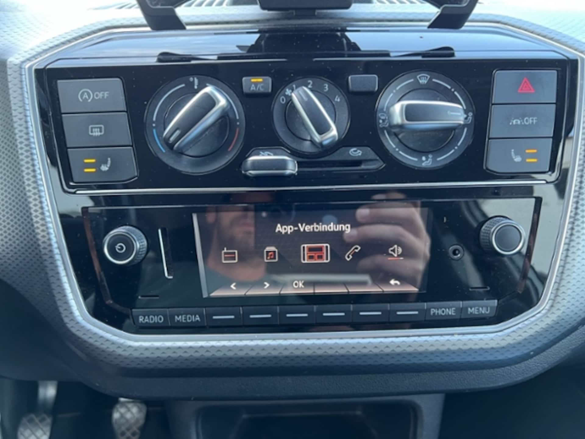 Volkswagen up! ACTIVE