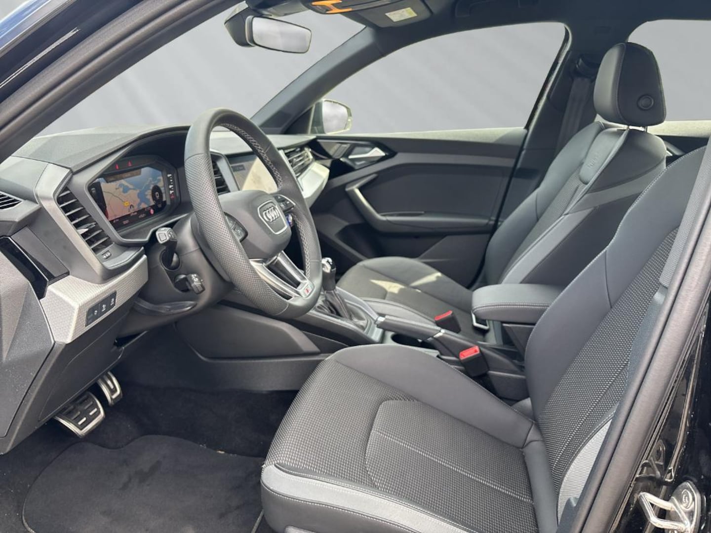 Bild über Audi A1 Sportback advanced 30 TFSI S tronic - für weitere Informationen kontaktieren Sie den Audi Partner