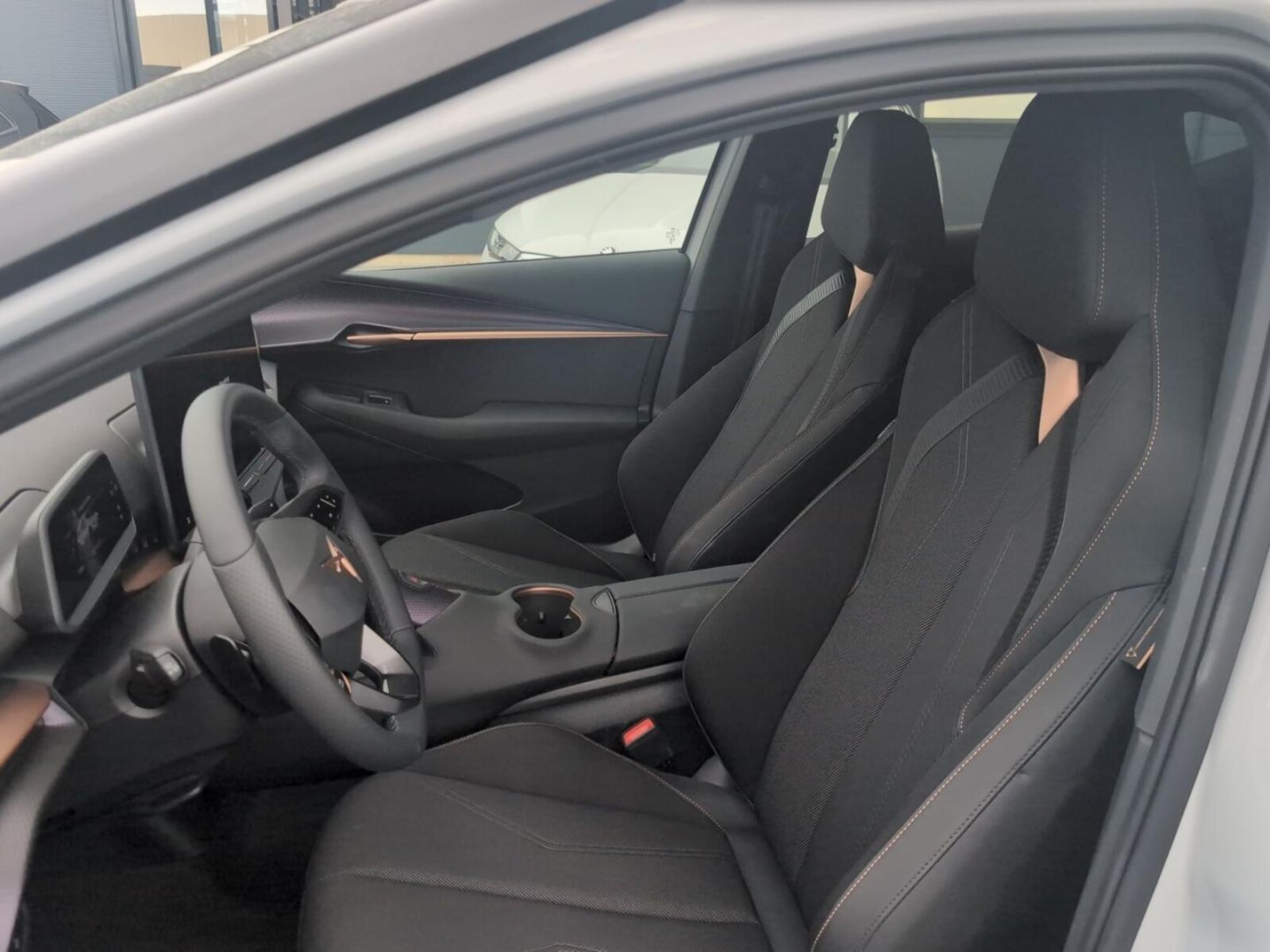 CUPRA Tavascan – Bild 9