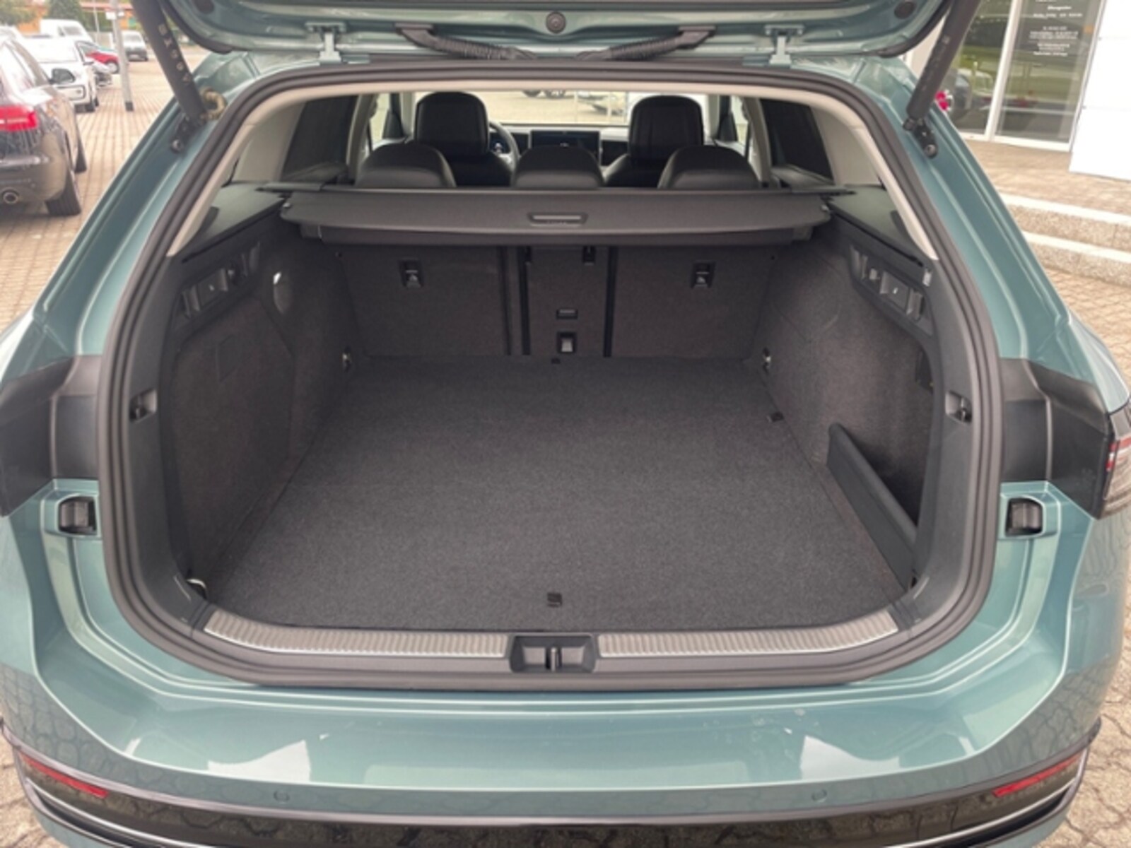 Volkswagen Passat – Bild 10
