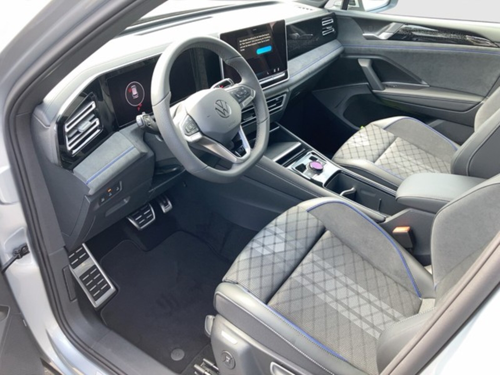 Volkswagen Tiguan – Bild 8