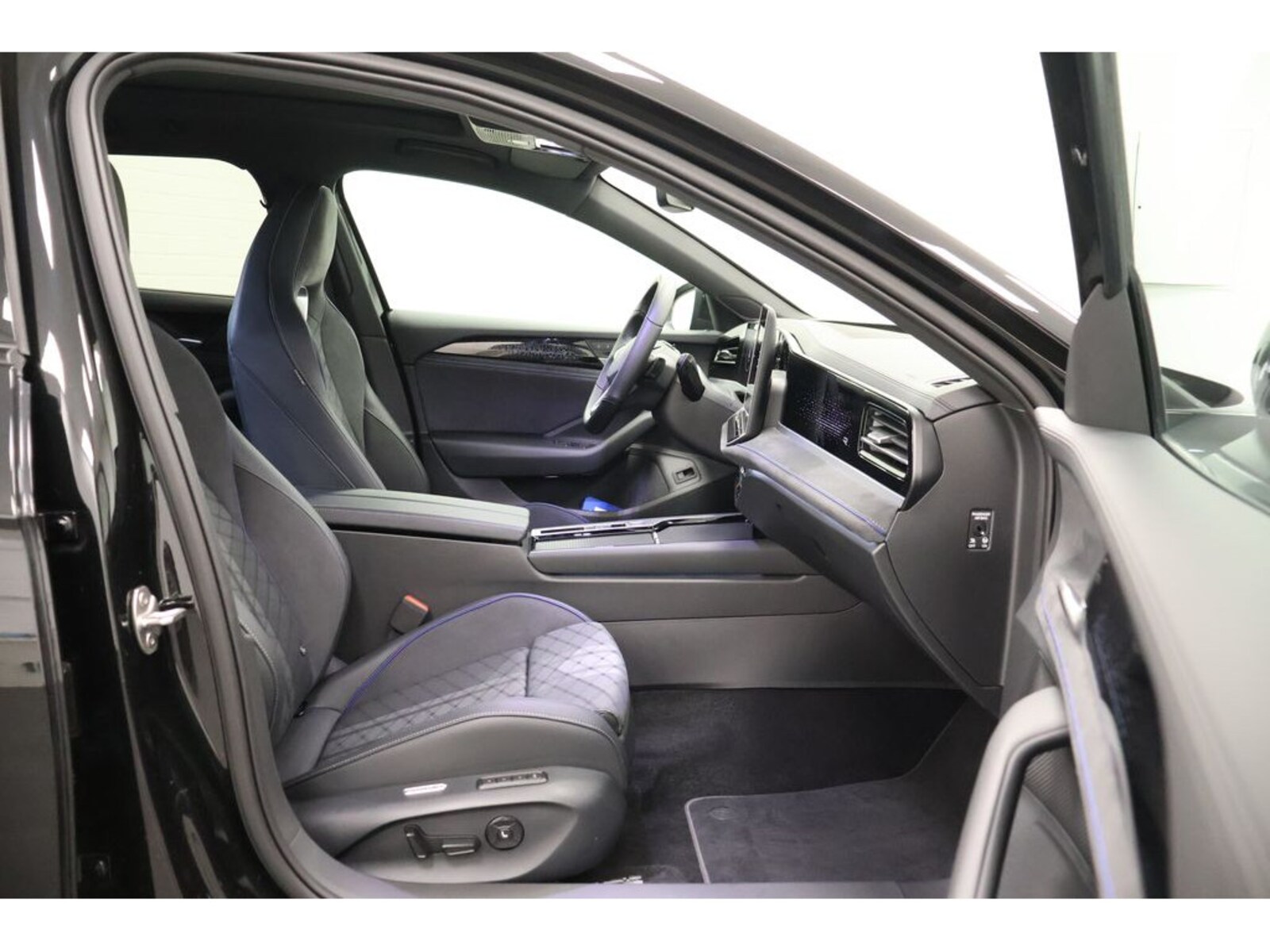 Volkswagen Passat – Bild 27