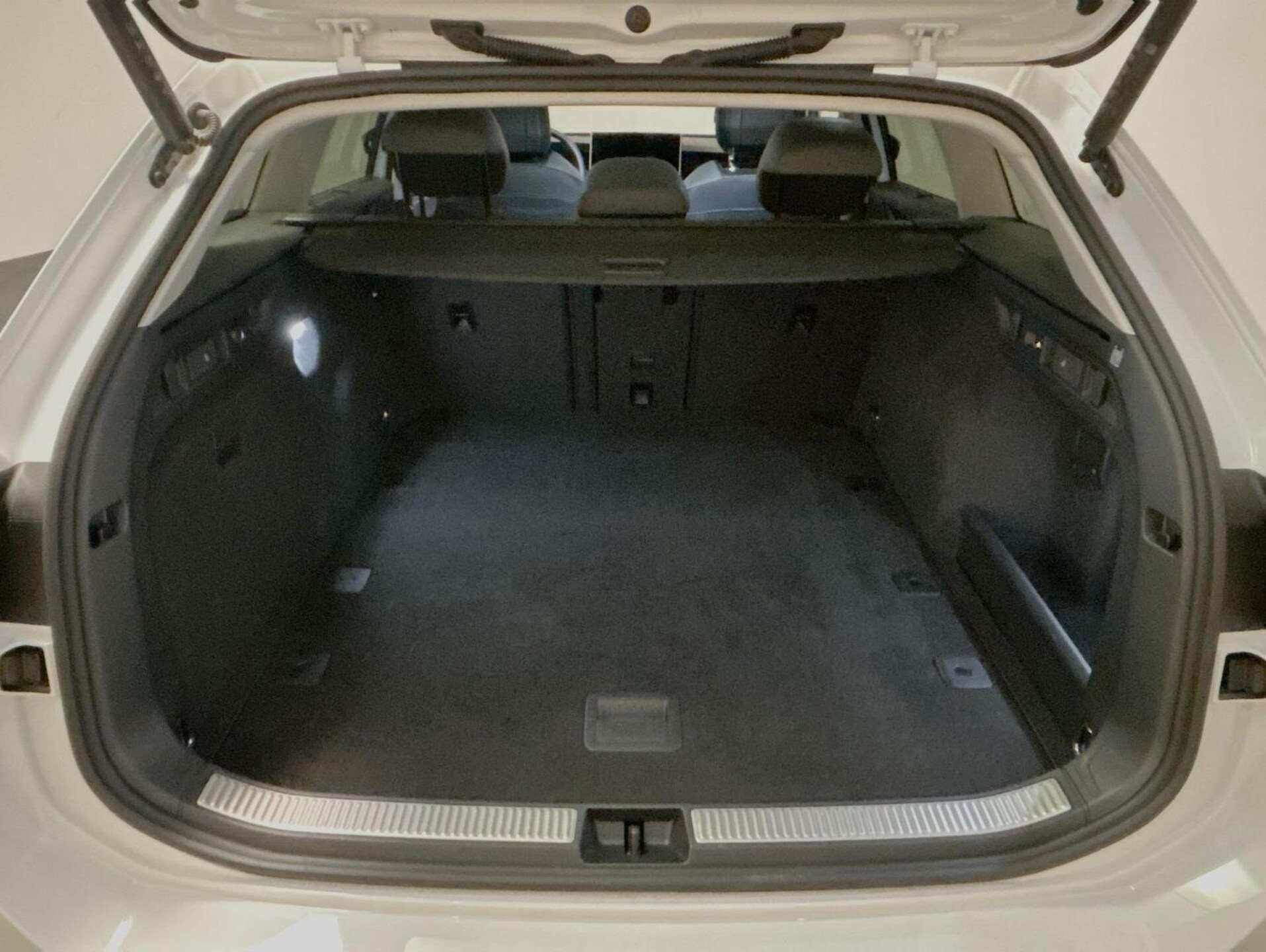 Volkswagen Passat Elegance