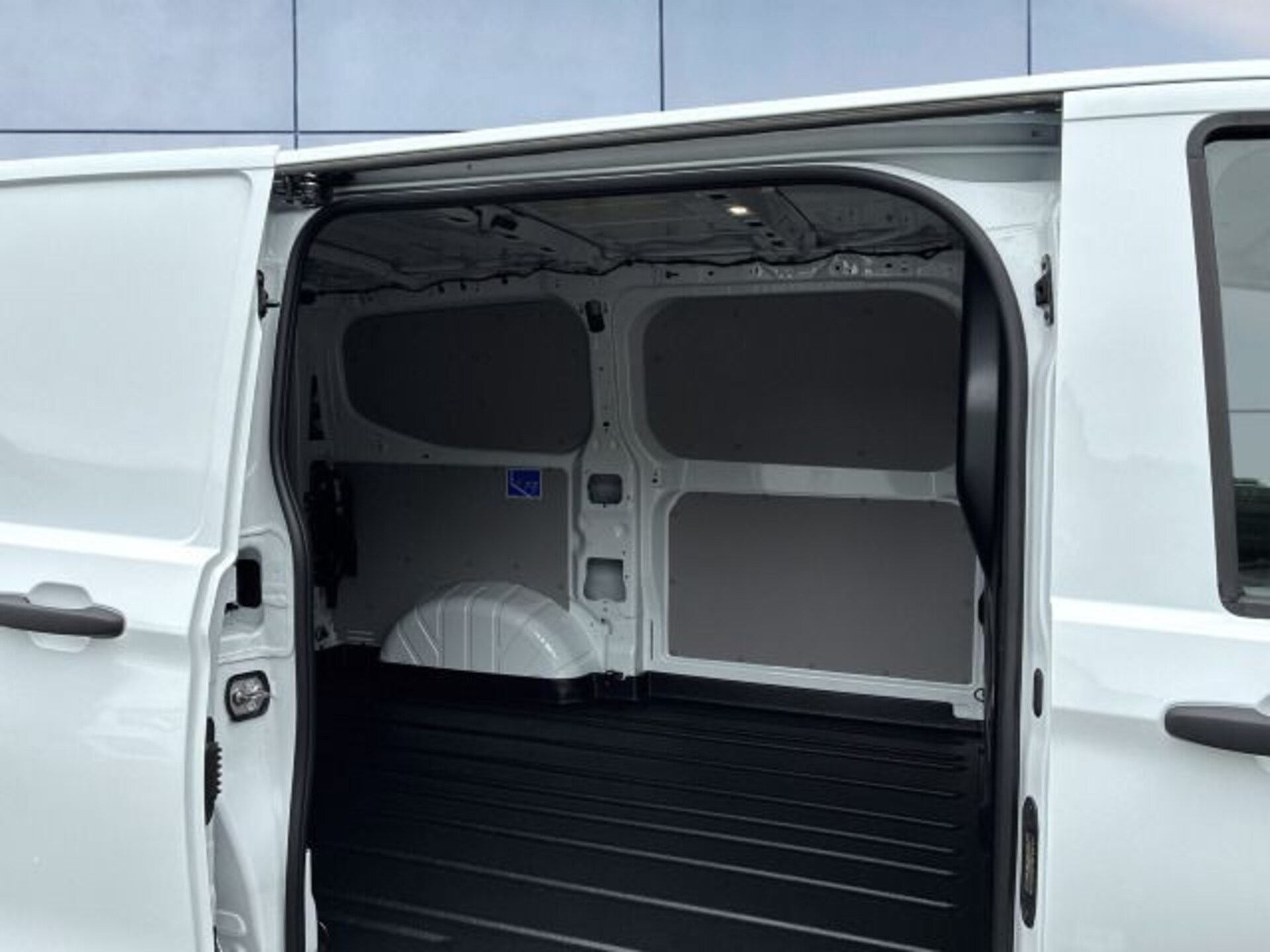 Volkswagen Transporter Kasten kurzer Radstand