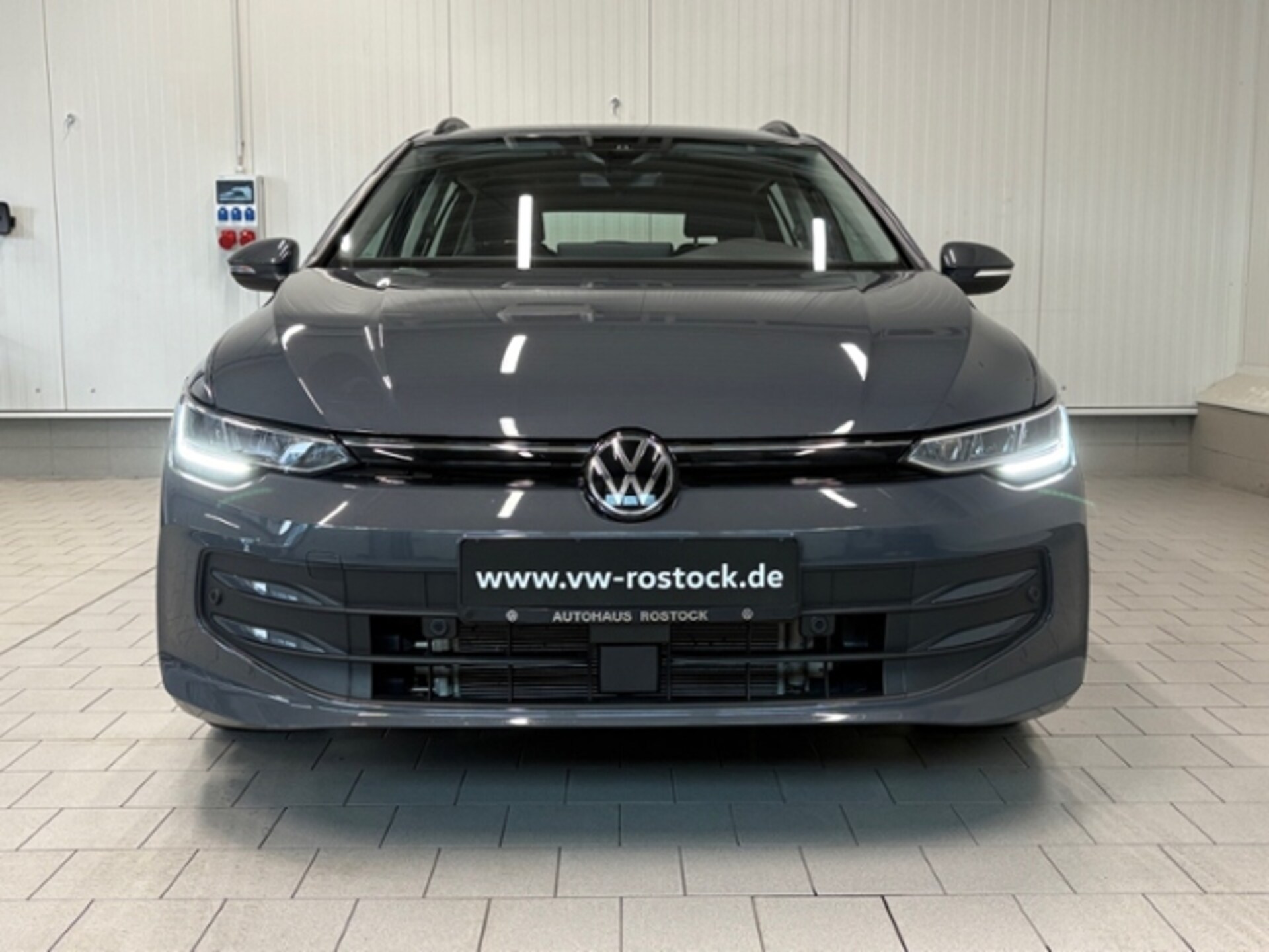 Volkswagen Golf Variant Life