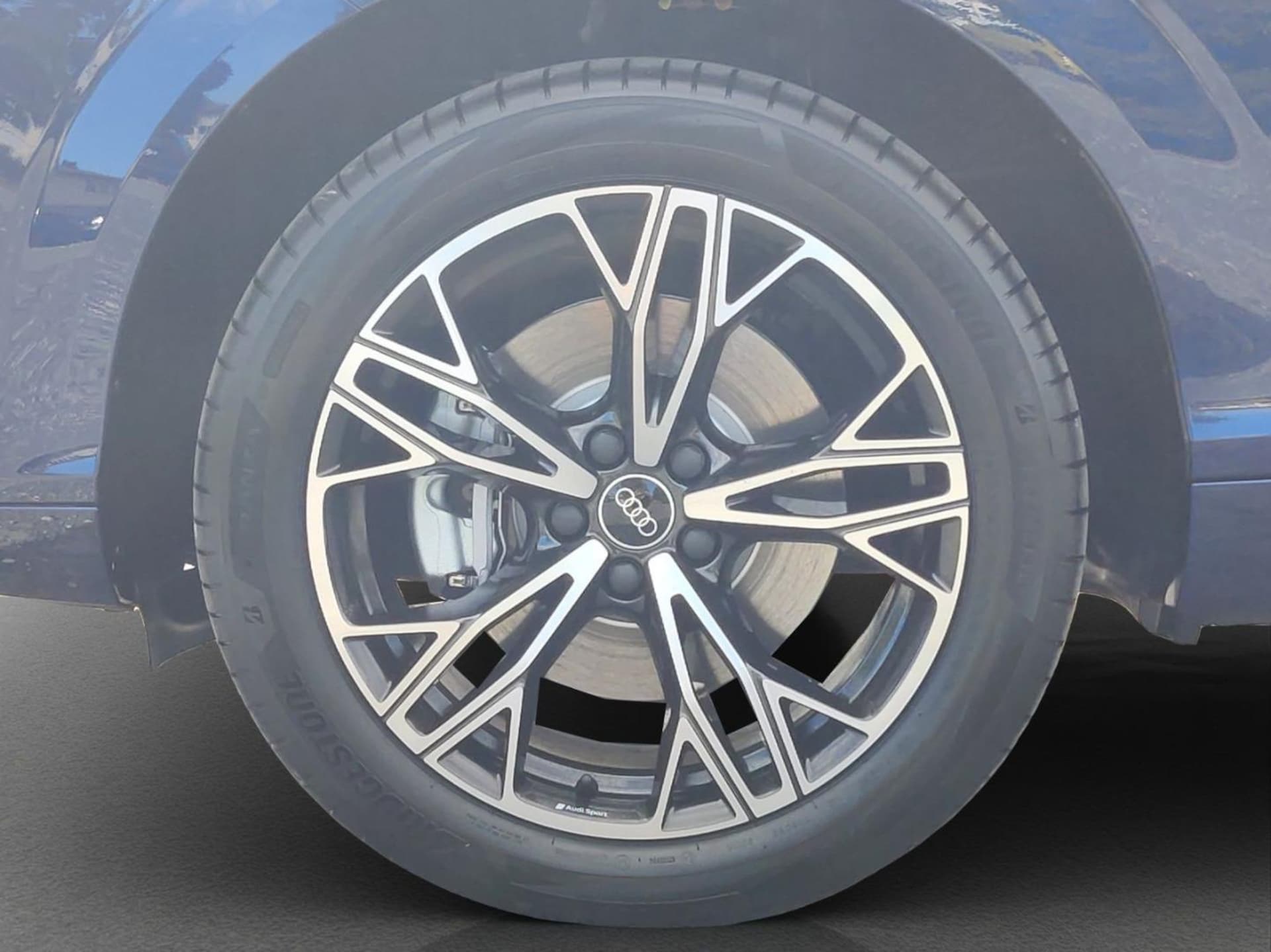 Audi Q3 SUV e-hybrid