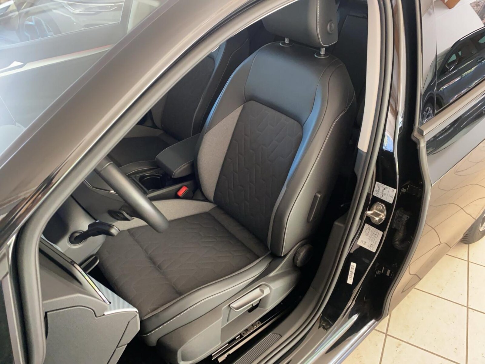 Volkswagen Golf – Bild 18