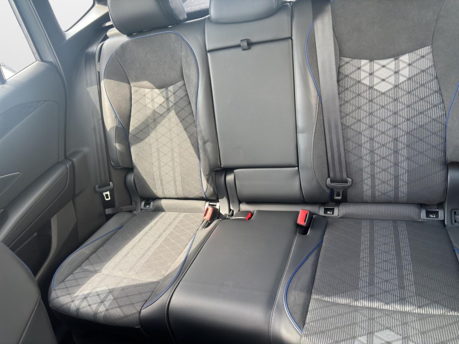 Volkswagen Tiguan – Bild 12
