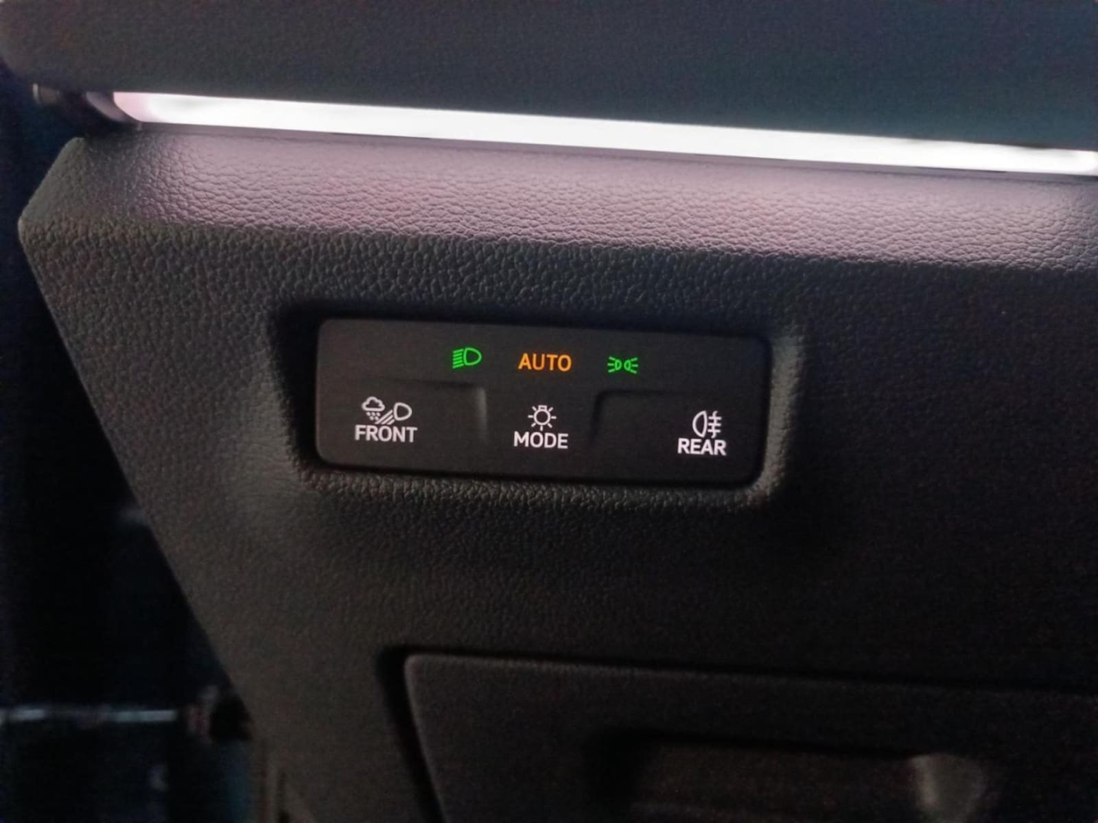 Volkswagen Tiguan – Bild 13