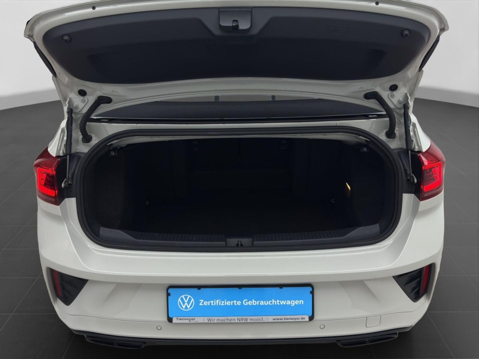 Volkswagen T-Roc Cabriolet – Bild 19