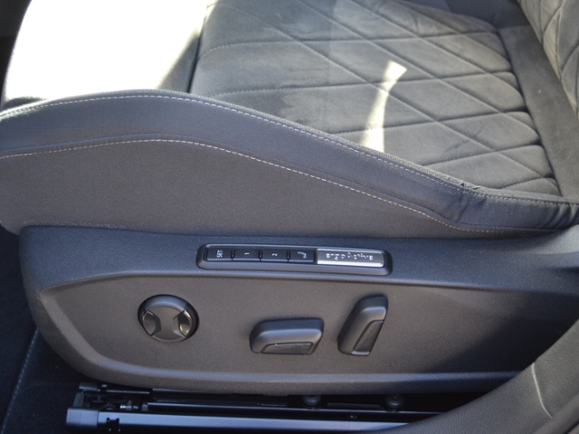 Volkswagen Golf Variant Style