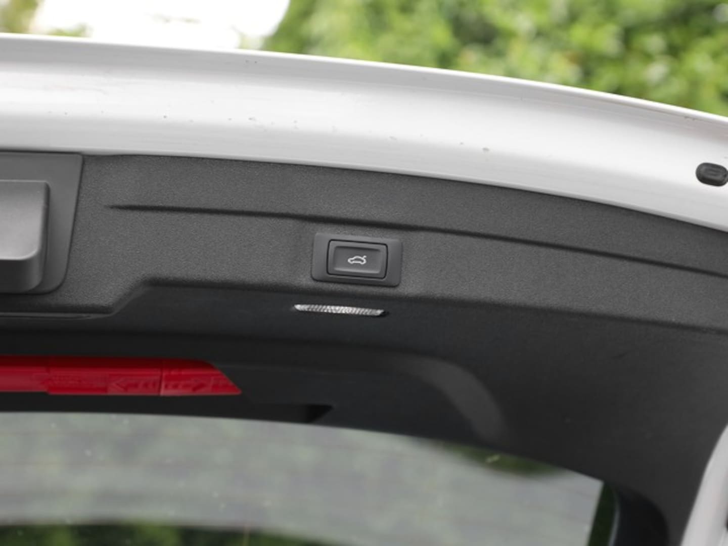 Bild über Audi A5 Avant e-hybrid e-hybrid quattro 220 kW S tronic - für weitere Informationen kontaktieren Sie den Audi Partner