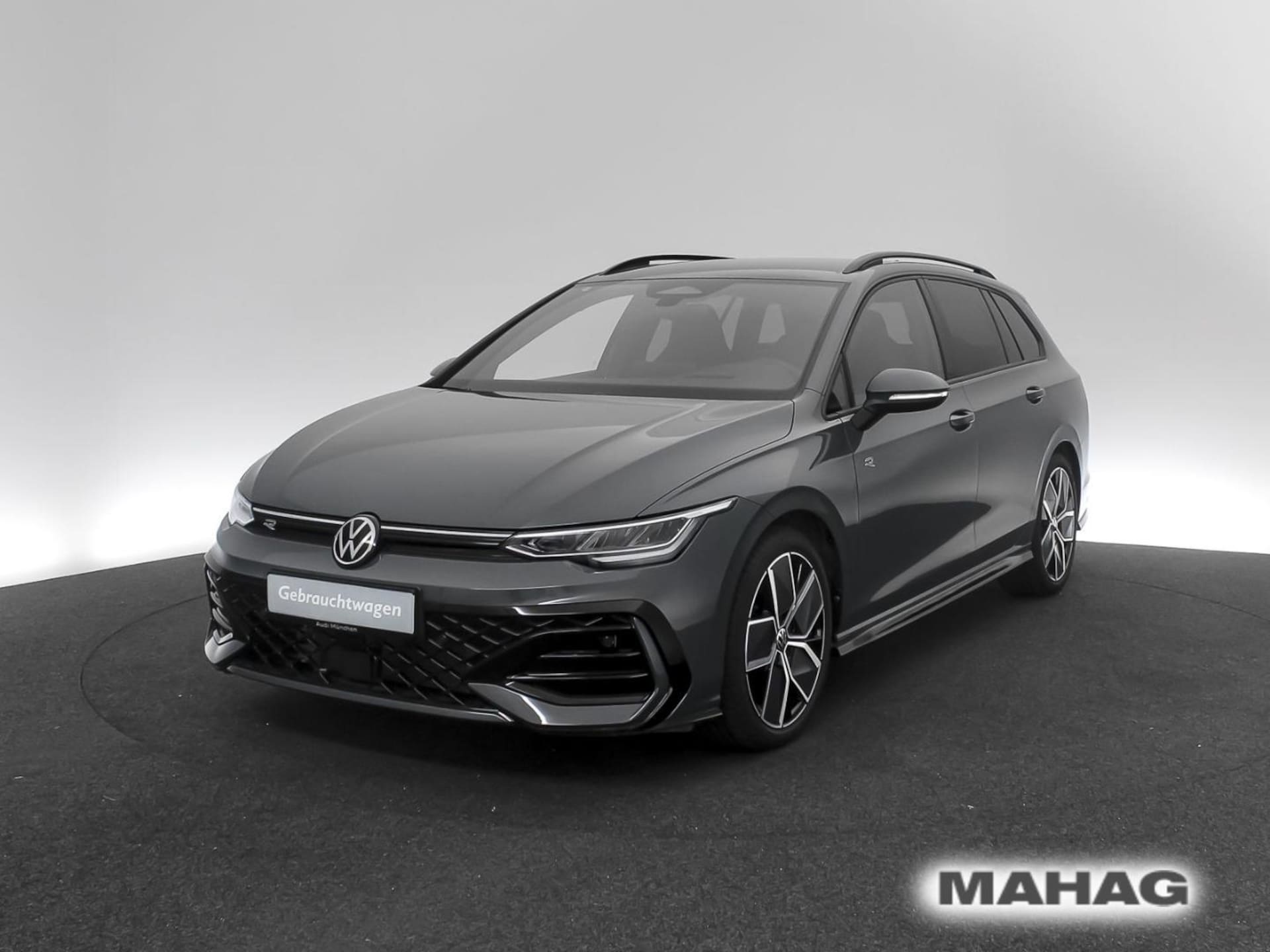 Volkswagen Golf Variant R-Line