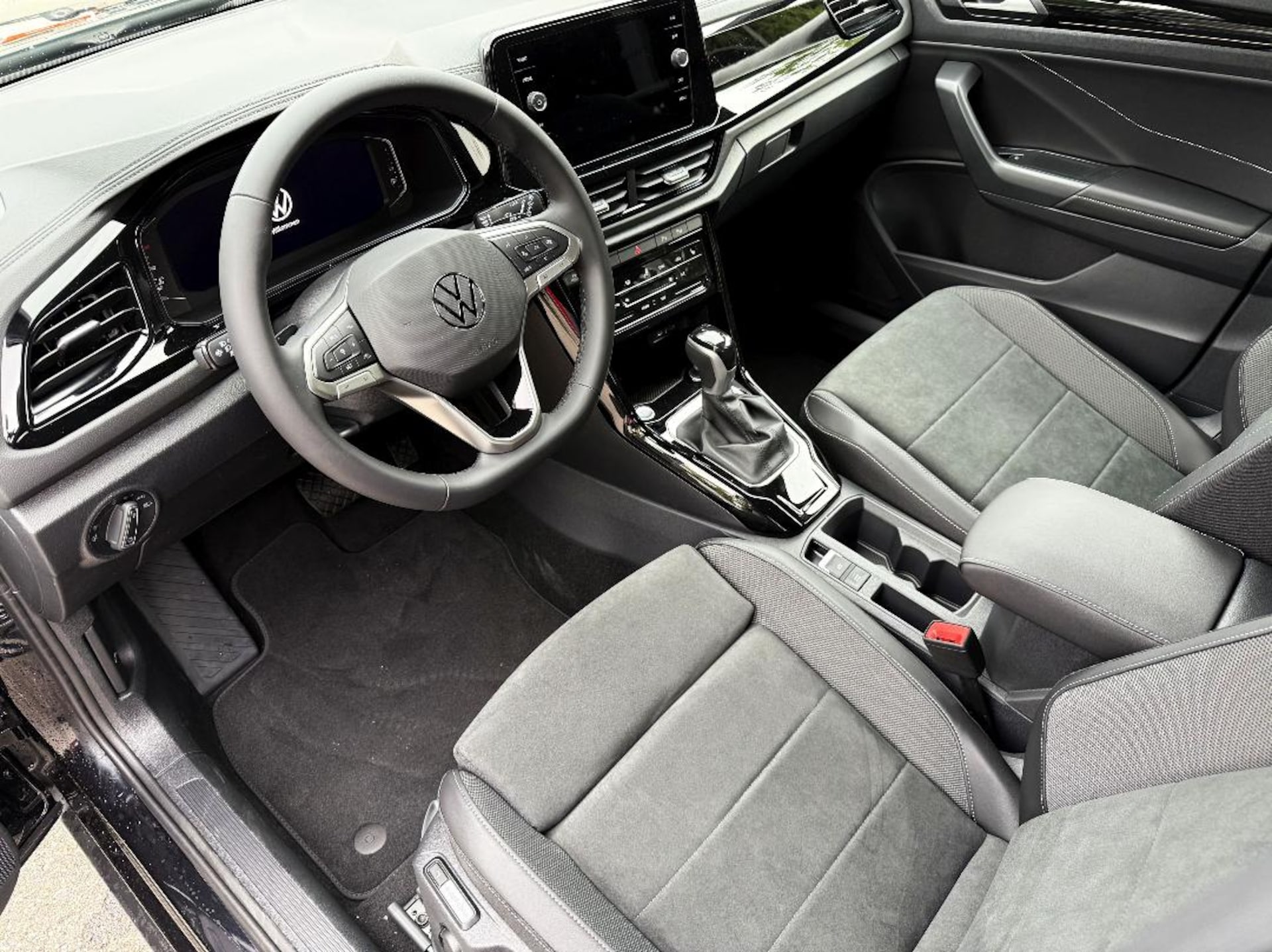 Volkswagen T-Roc Black Style