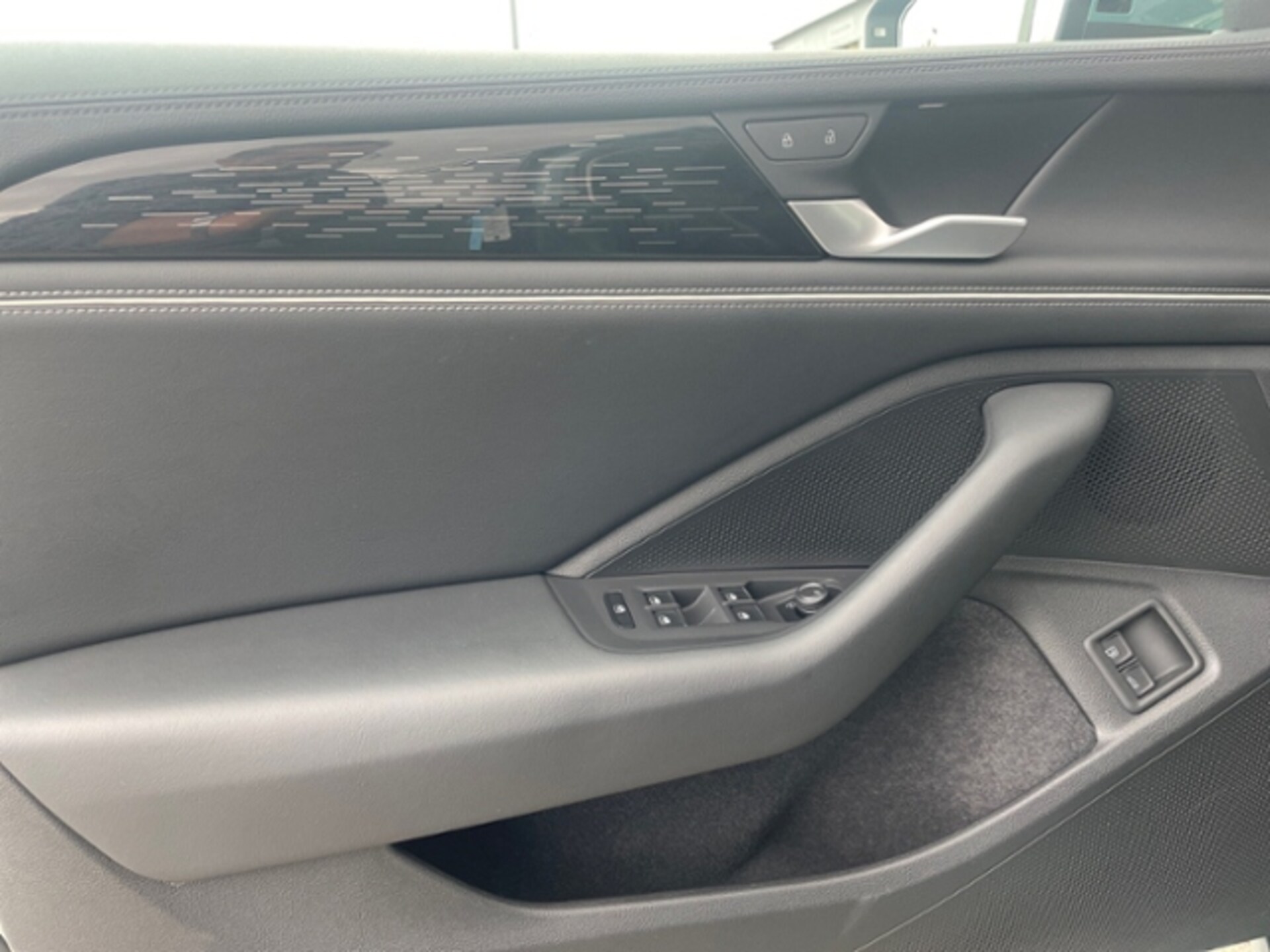 Volkswagen Passat Elegance