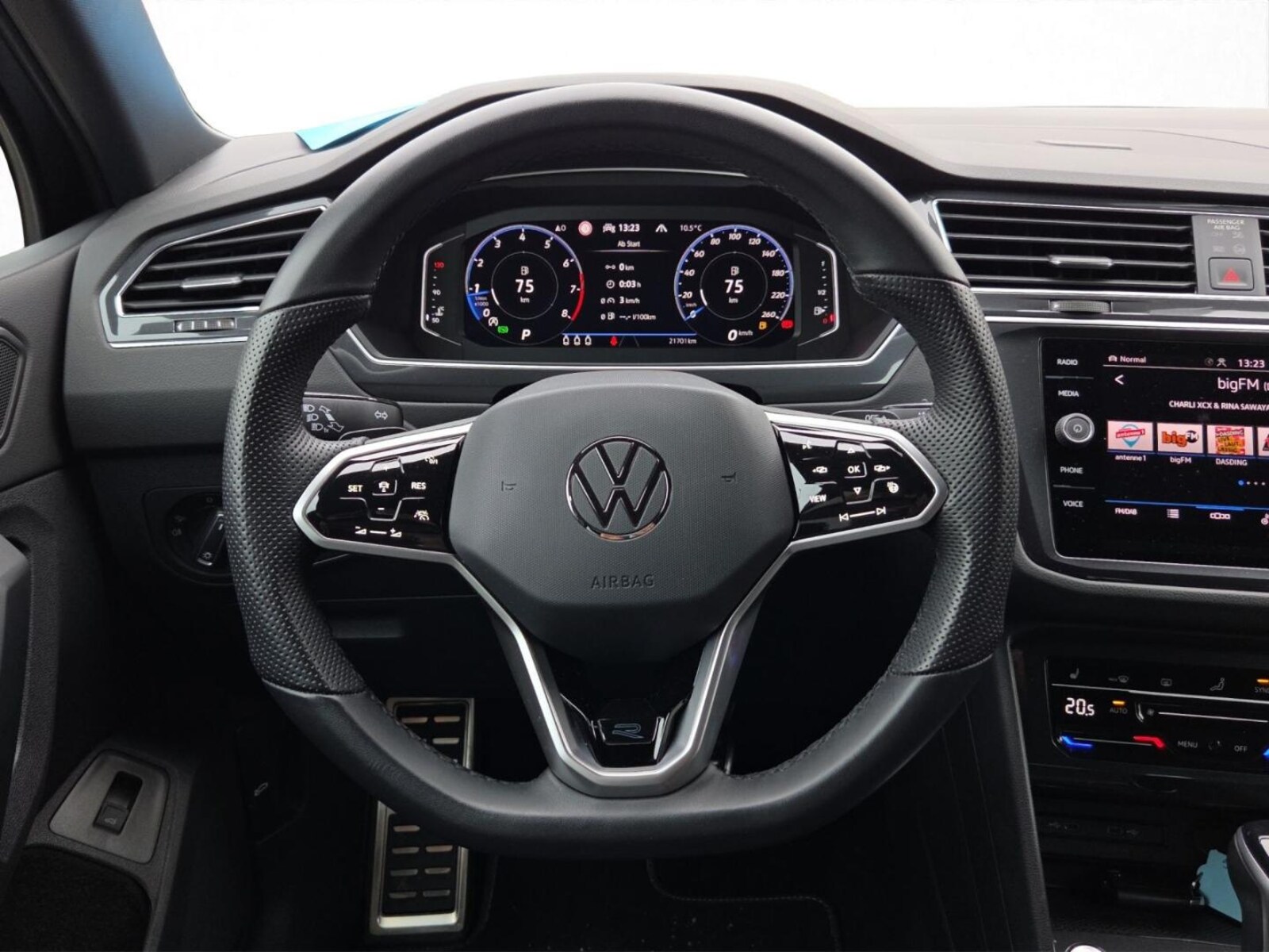 Volkswagen Tiguan – Bild 9