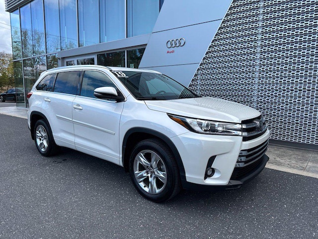 Photo of 2019 Toyota Highlander