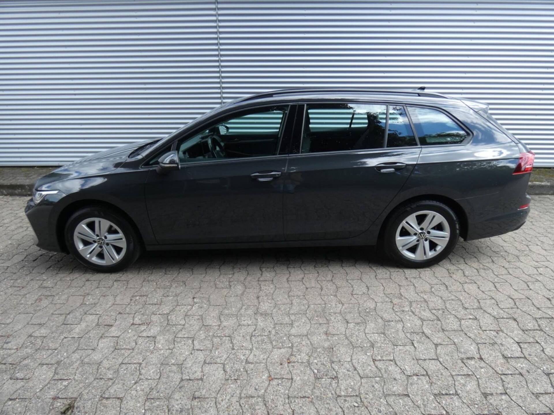 Volkswagen Golf Variant Life