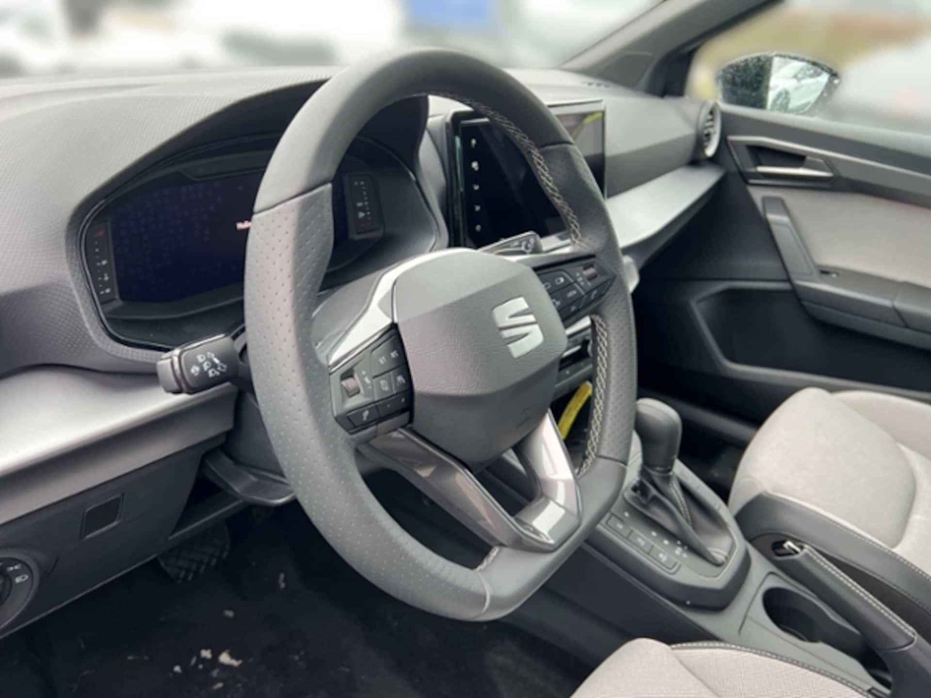 SEAT Arona FR