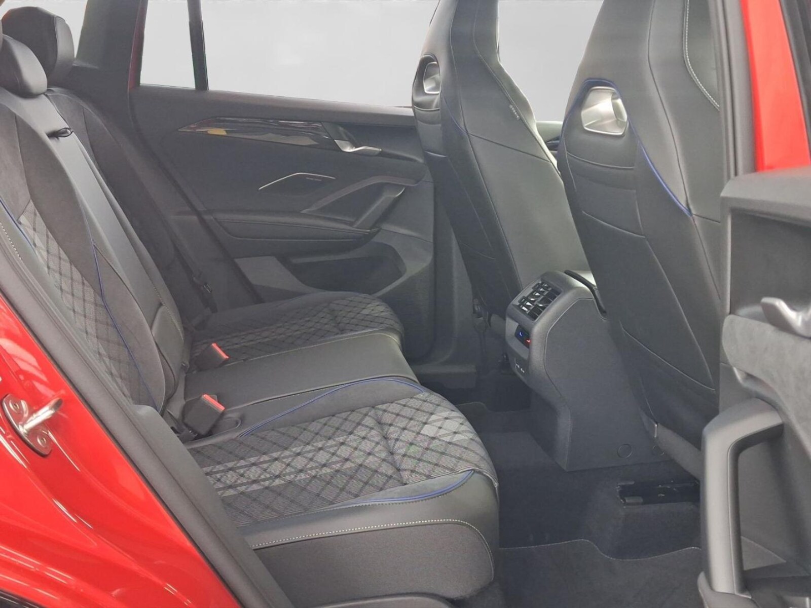 Volkswagen Tiguan – Bild 6