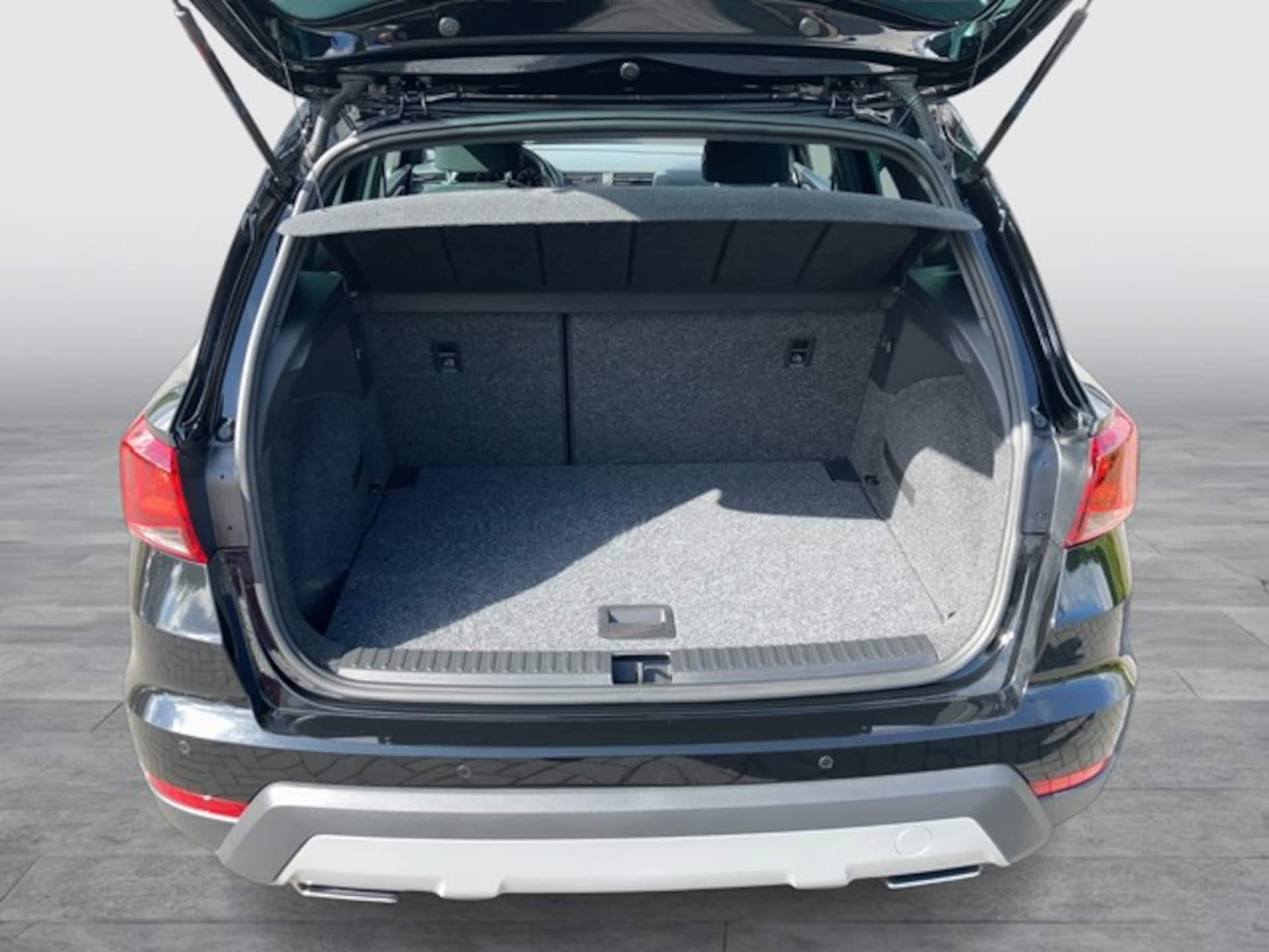 SEAT Arona FR