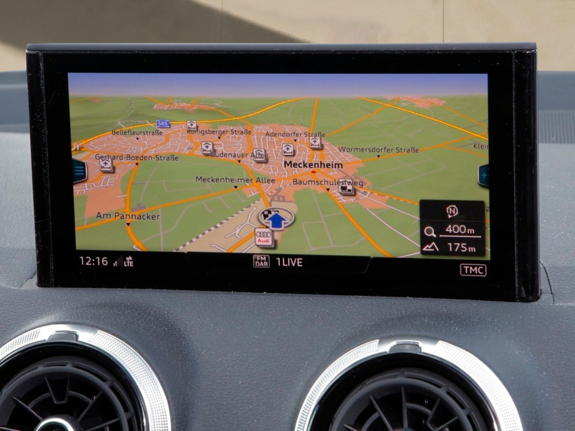 Audi Q2 S line