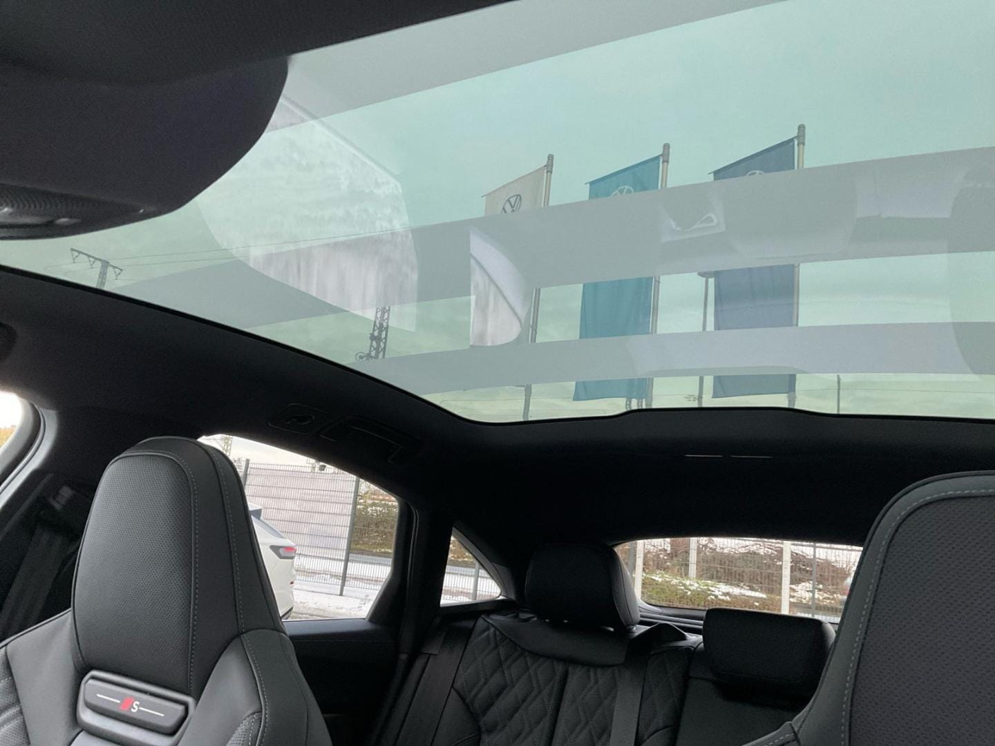Bild über Audi A5 Limousine TFSI quattro 150 kW S tronic - für weitere Informationen kontaktieren Sie den Audi Partner
