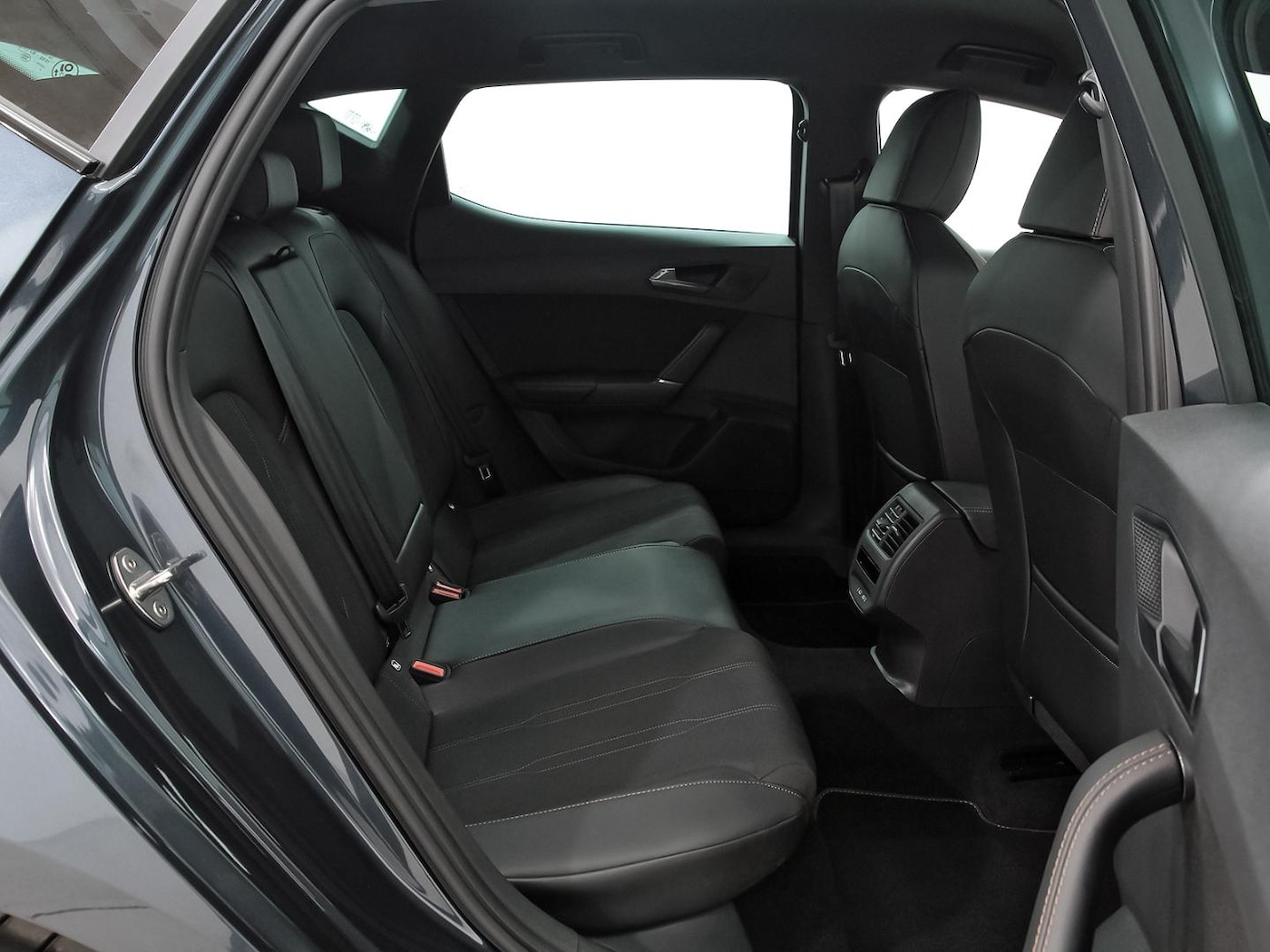 CUPRA Leon León 1.5 eTSI DSG 110 kW (150 CV) — photo 7