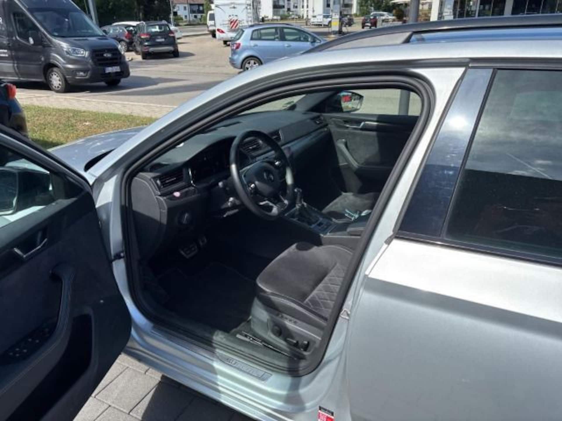Skoda Superb Combi Sportline