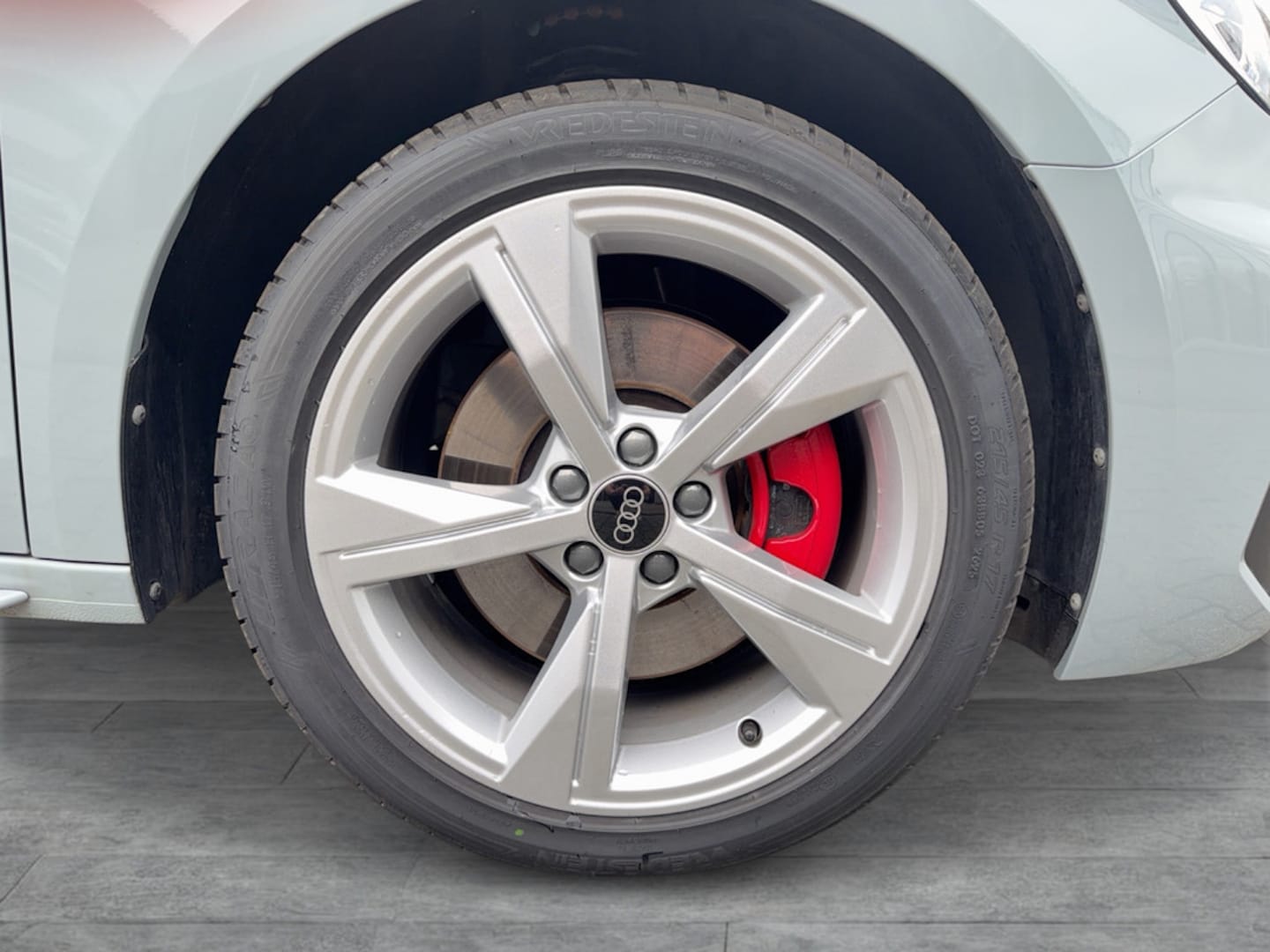 Bild über Audi A1 Sportback S line 40 TFSI S tronic - für weitere Informationen kontaktieren Sie den Audi Partner