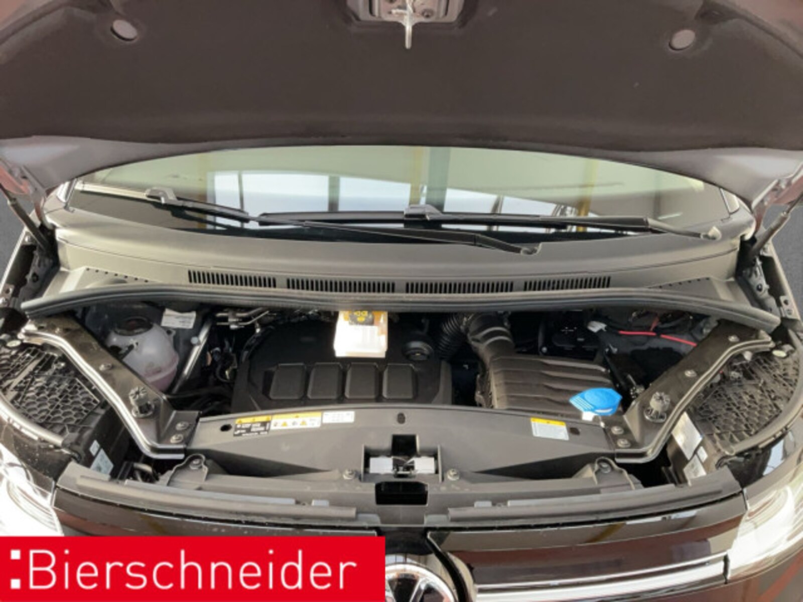 Volkswagen Multivan Langversion – Bild 21