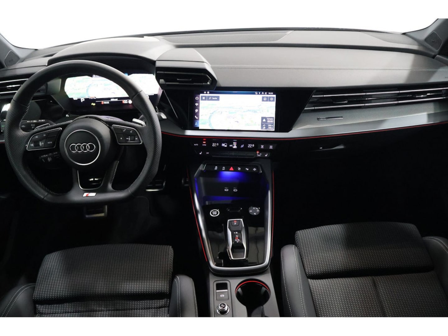 Bild über Audi A3 Sportback S line 35 TDI S tronic - für weitere Informationen kontaktieren Sie den Audi Partner