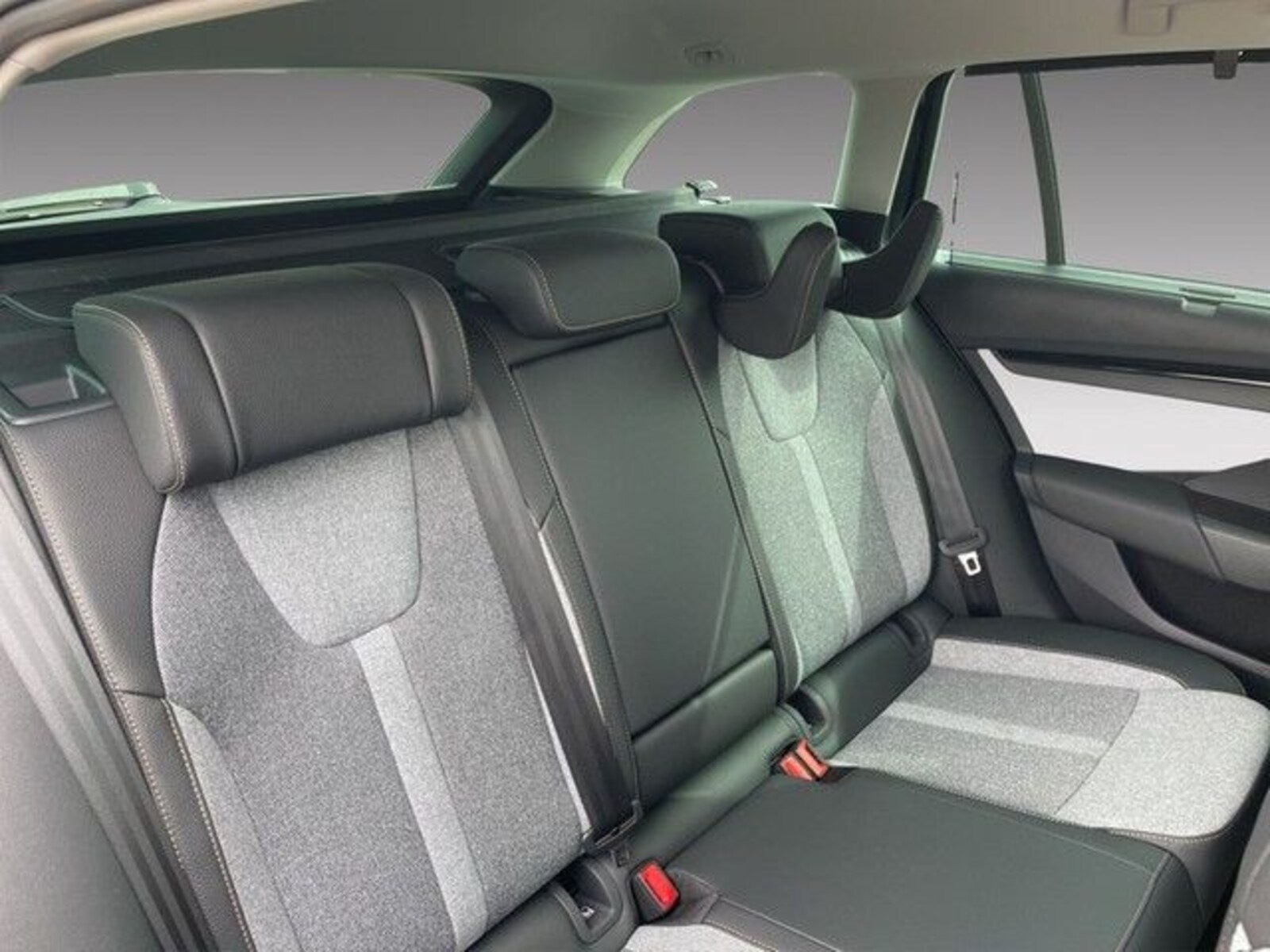 Škoda Octavia Combi – Bild 12