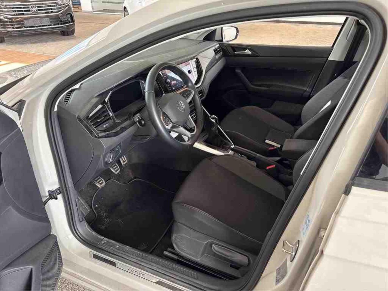 Volkswagen Polo – Bild 8