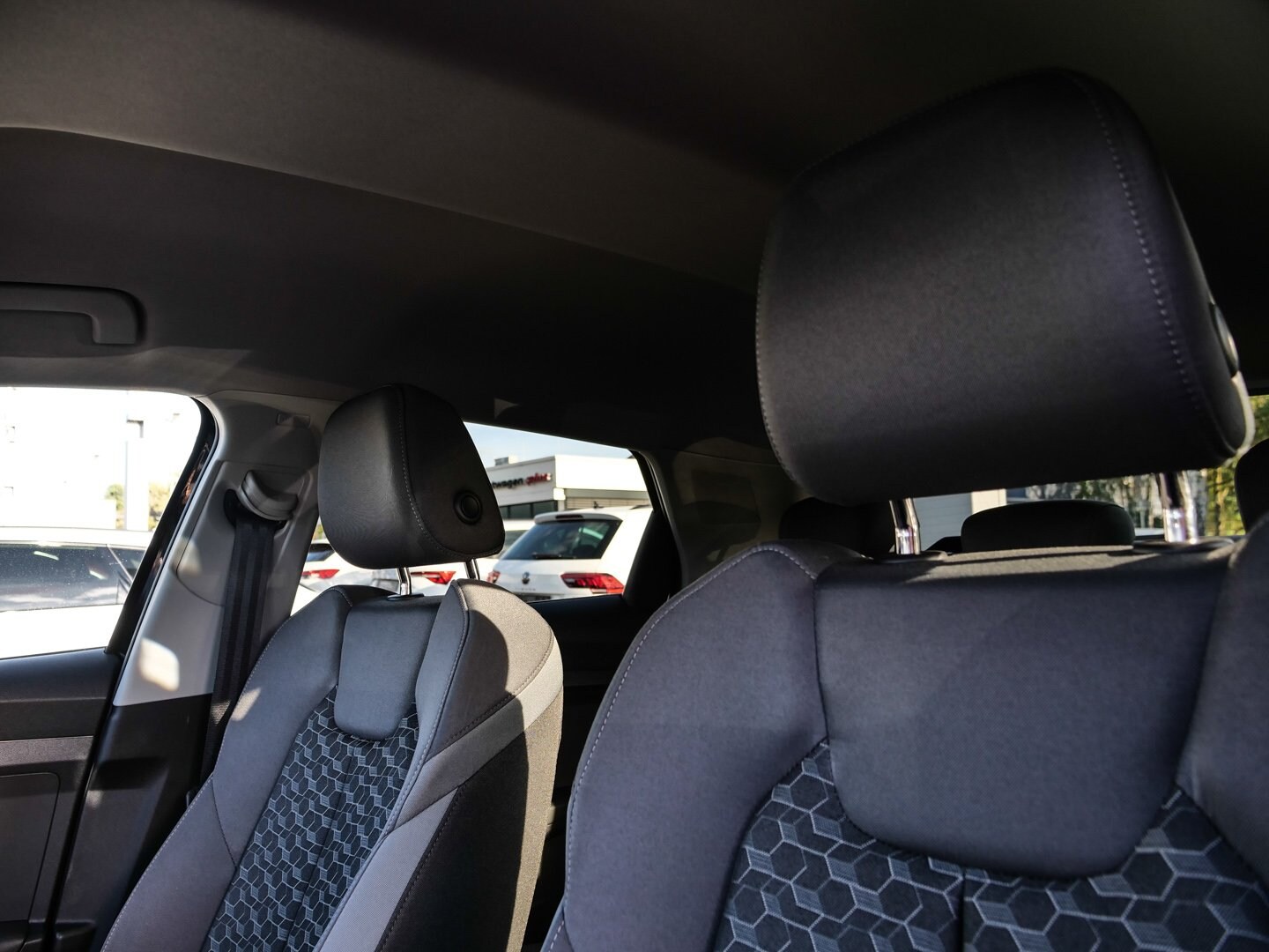 Bild über Audi A1 Sportback advanced 30 TFSI Schaltgetriebe - für weitere Informationen kontaktieren Sie den Audi Partner
