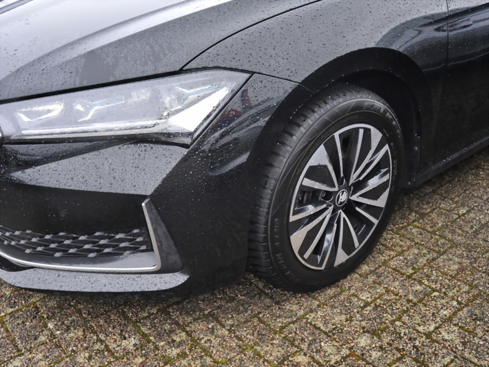 Škoda Superb Combi – Bild 3