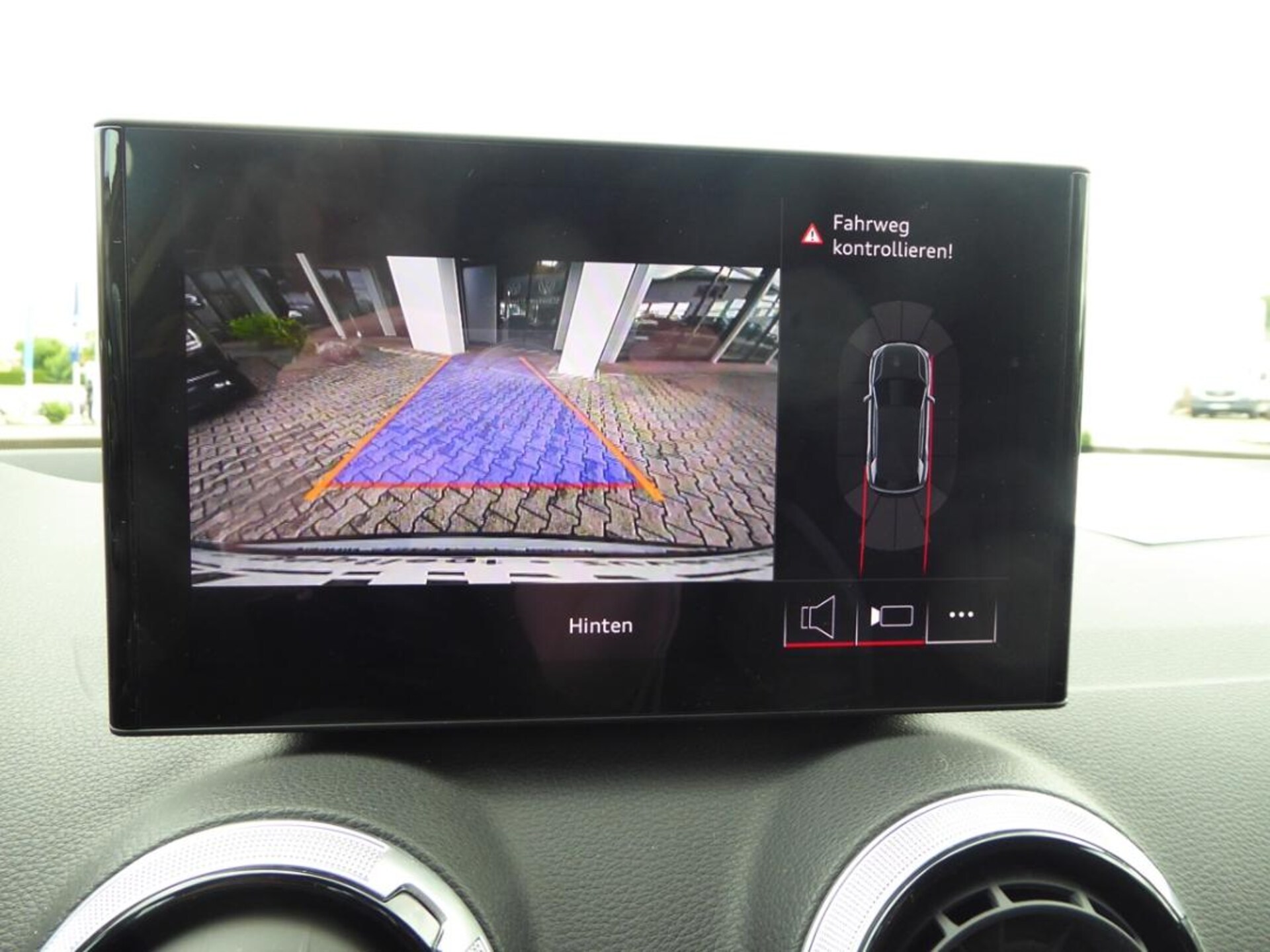 Audi Q2 Advanced