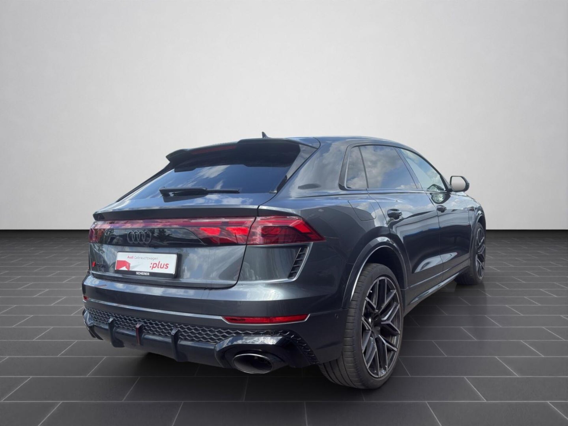 Audi RS Q8 SUV