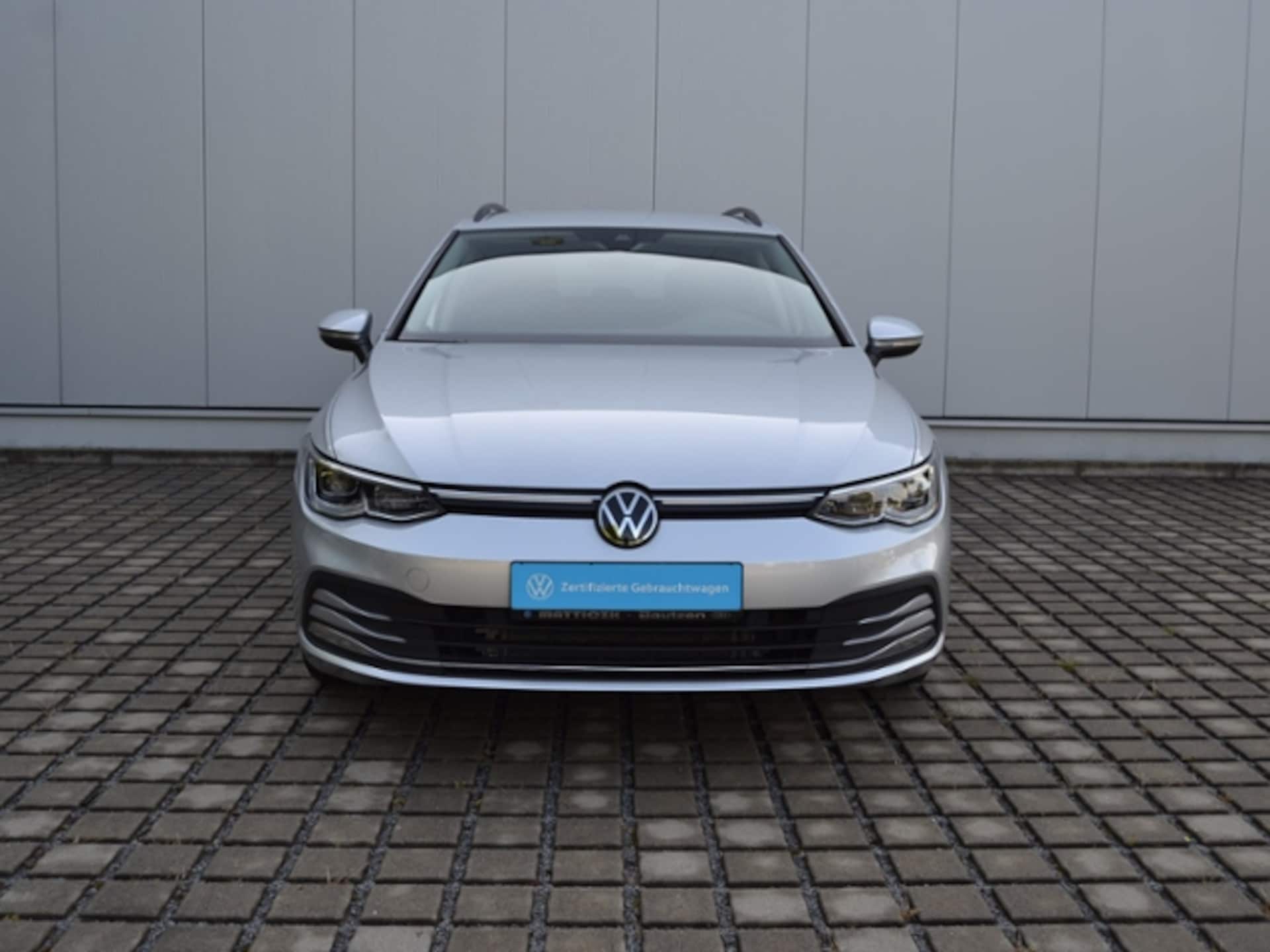 Volkswagen Golf Variant Style