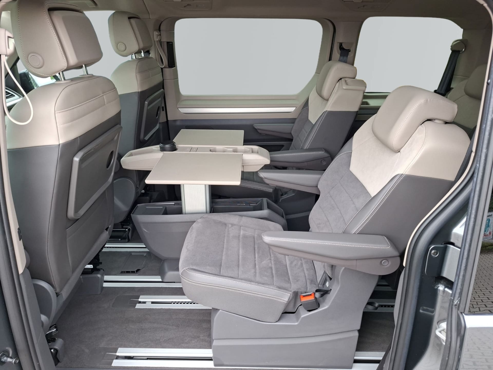 Volkswagen Multivan Style