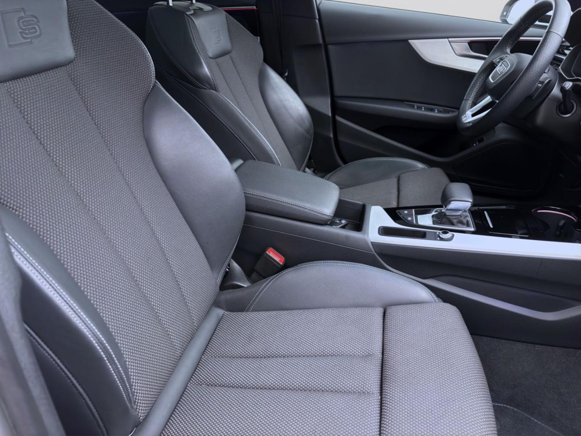 Audi A4 Avant Advanced