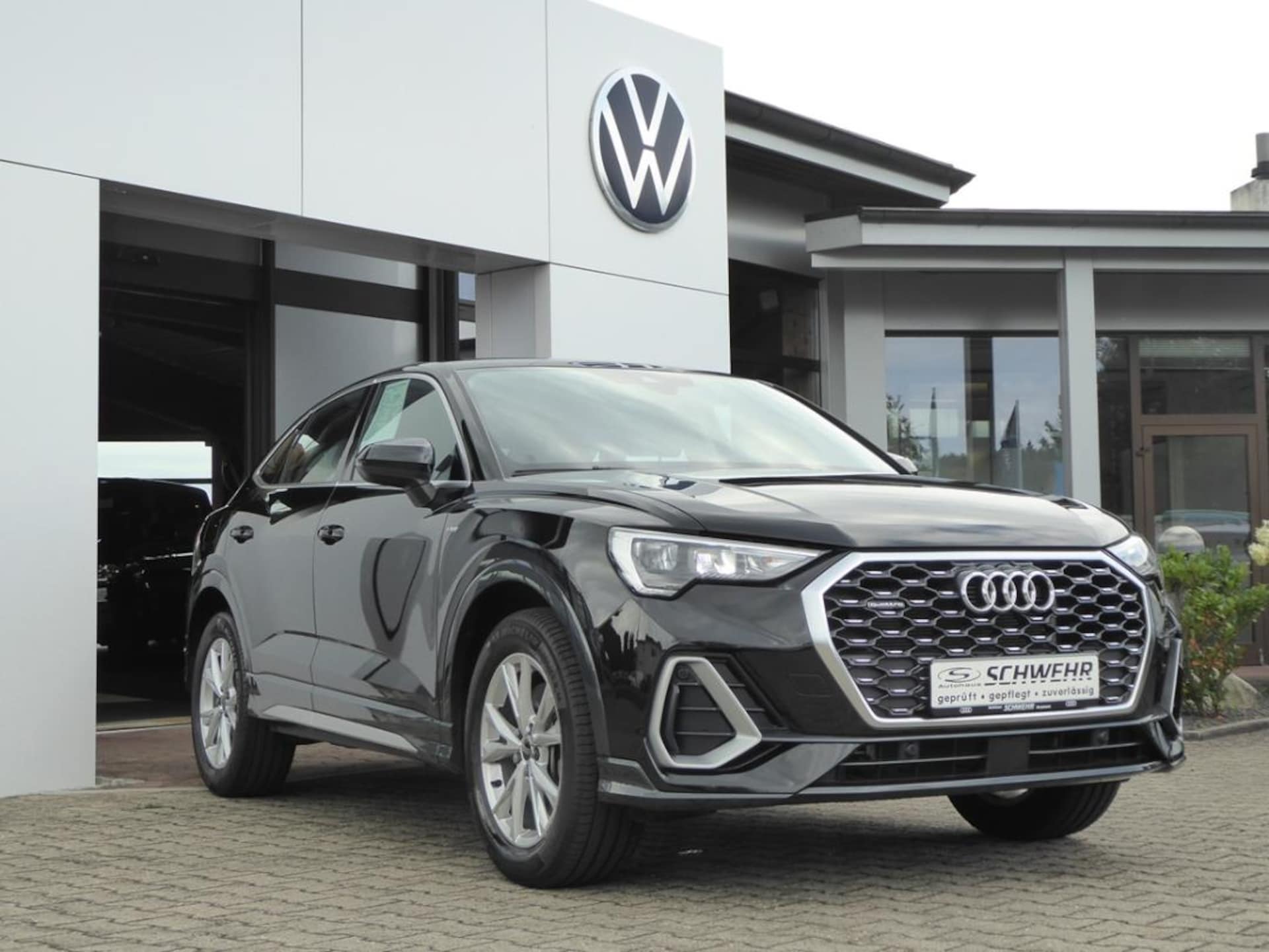 Audi Q3 Sportback S line