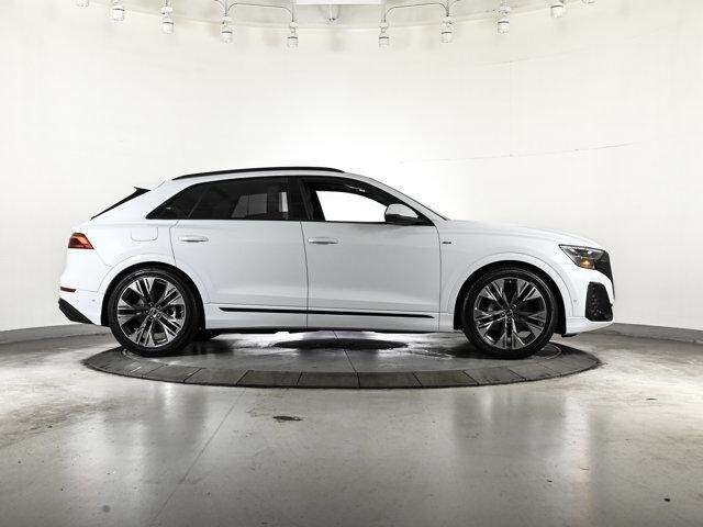 2026 Audi Q8