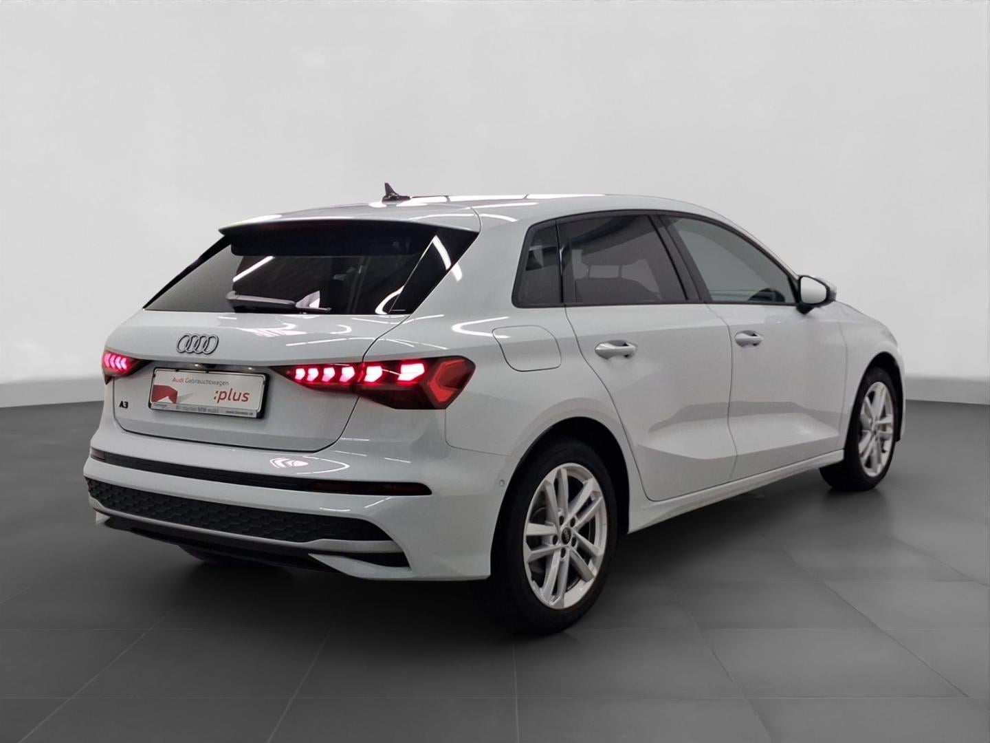 Bild über Audi A3 Sportback TFSI Schaltgetriebe - für weitere Informationen kontaktieren Sie den Audi Partner