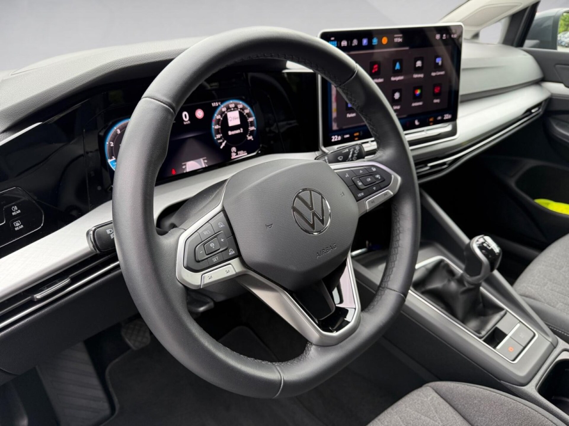 Volkswagen Golf Variant Life
