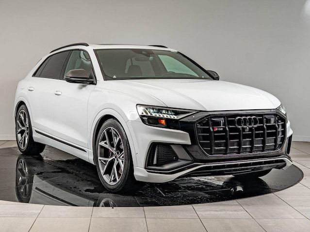2023 Audi SQ8