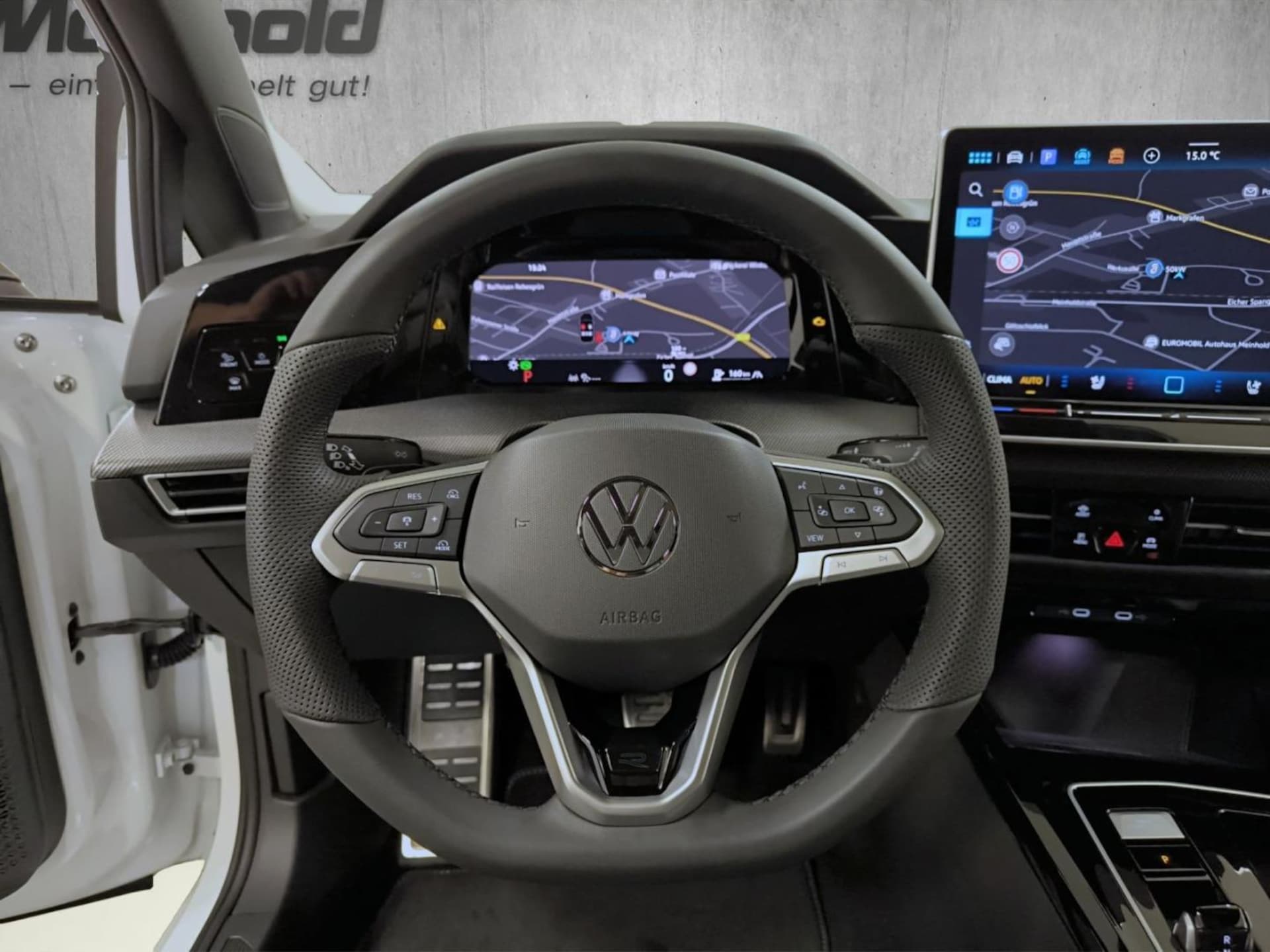 Volkswagen Golf R-Line